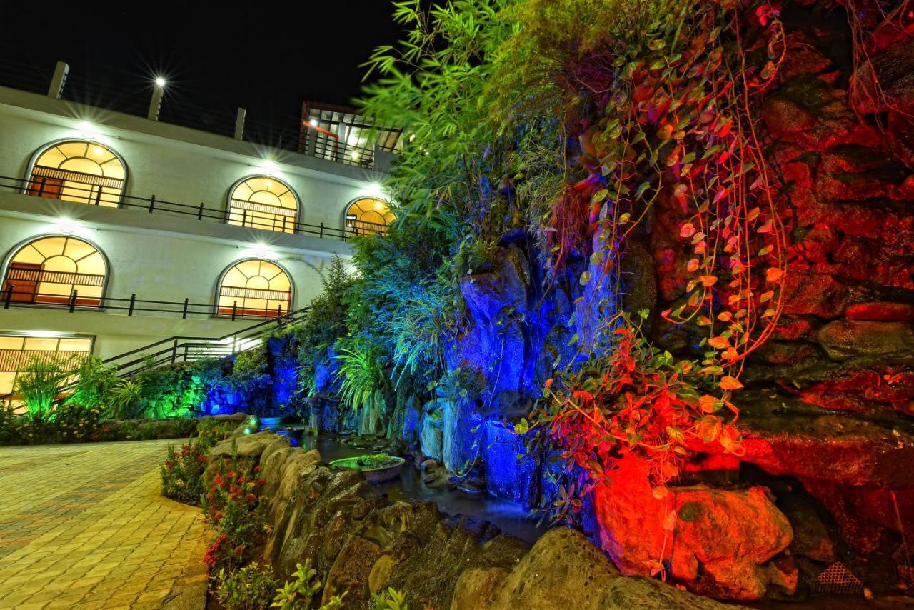 Centauria Wild Hotel Udawalawe Exterior foto