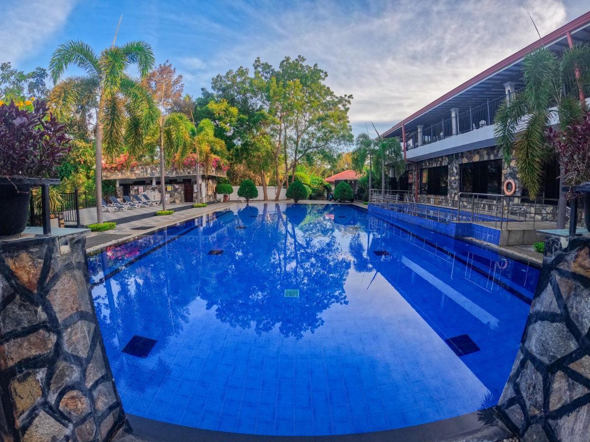 Centauria Wild Hotel Udawalawe Exterior foto